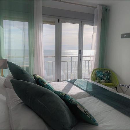 Apartamento Con Vistas Al Mar Primera Linea De Playa Del Postiguet Lejlighed Alicante Eksteriør billede