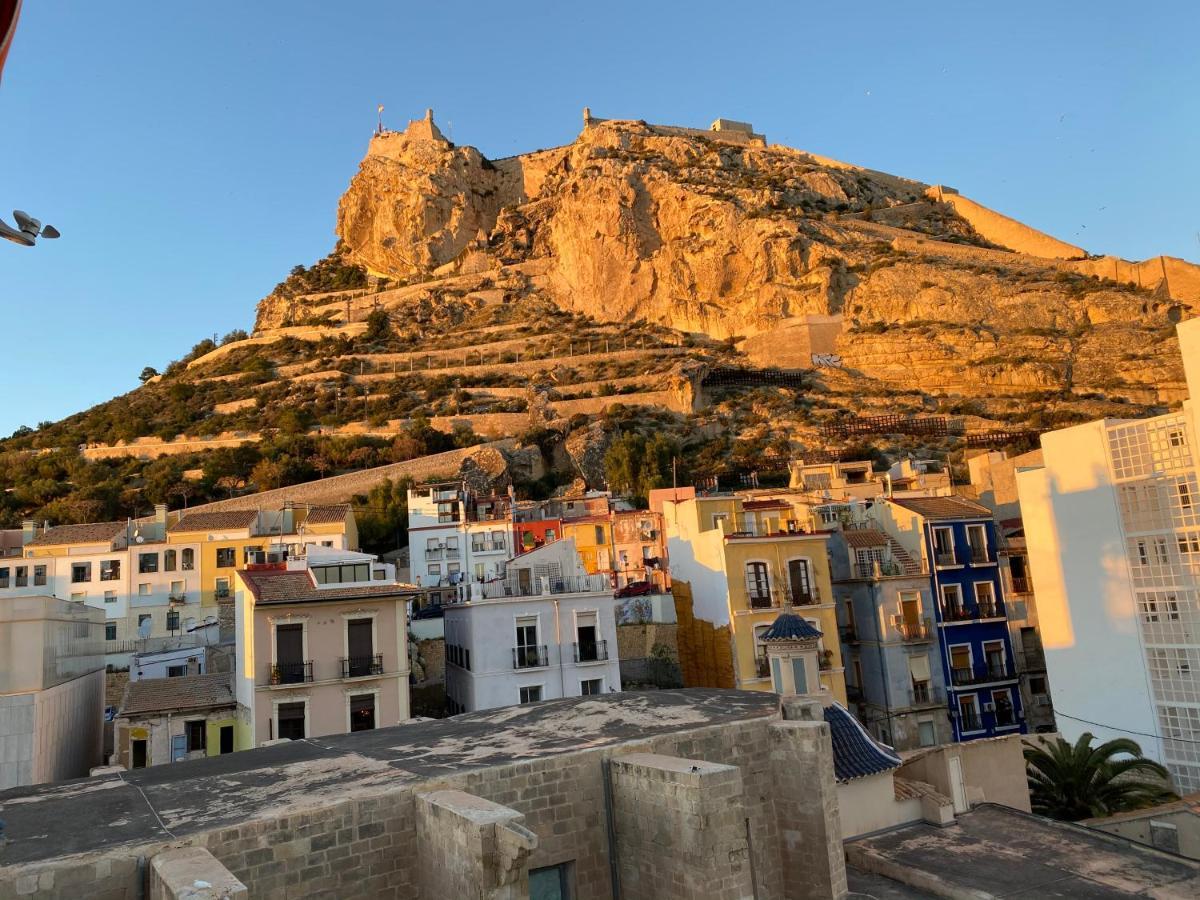 Apartamento Con Vistas Al Mar Primera Linea De Playa Del Postiguet Lejlighed Alicante Eksteriør billede