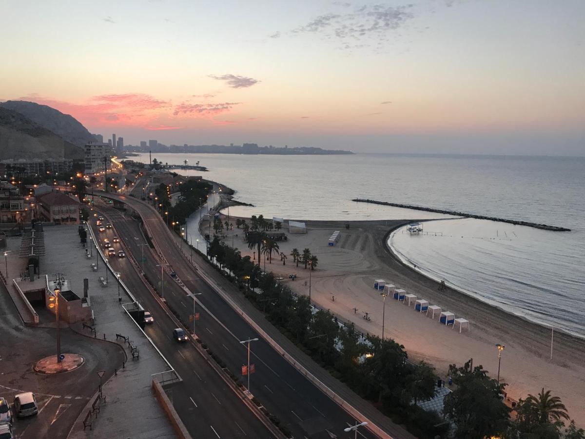 Apartamento Con Vistas Al Mar Primera Linea De Playa Del Postiguet Lejlighed Alicante Eksteriør billede