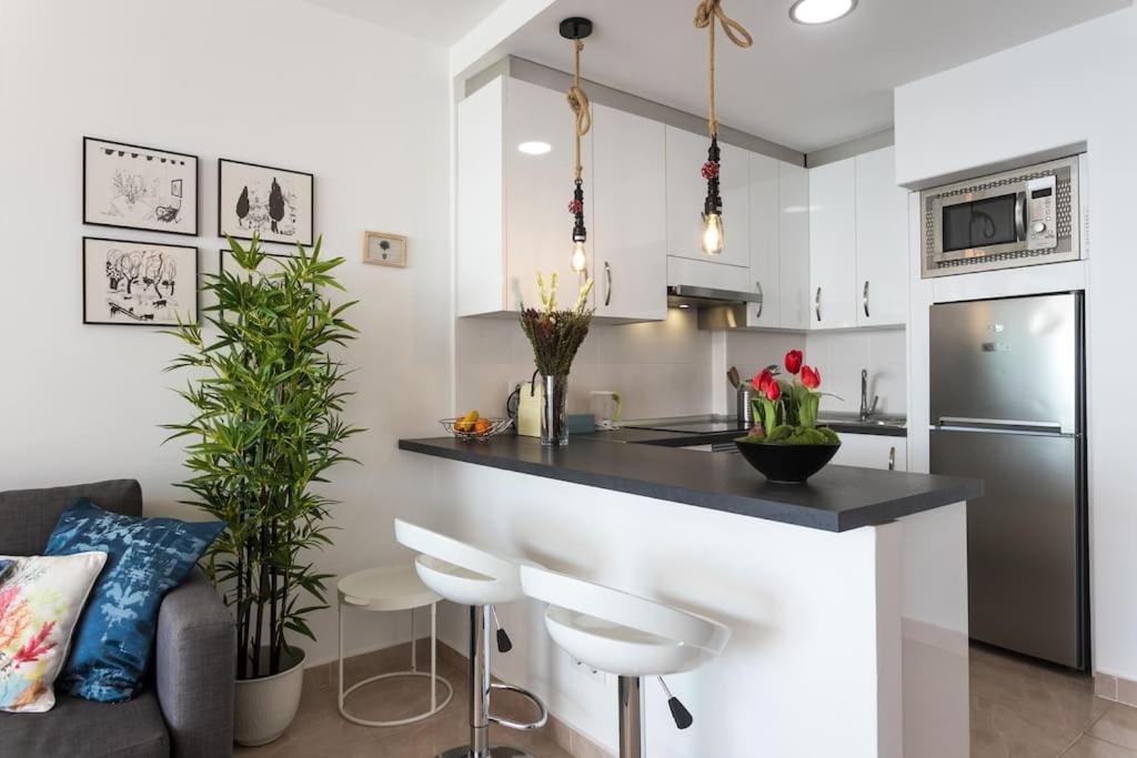 Apartamento Con Vistas Al Mar Primera Linea De Playa Del Postiguet Alicante Eksteriør billede