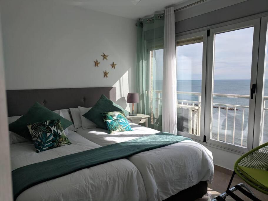 Apartamento Con Vistas Al Mar Primera Linea De Playa Del Postiguet Lejlighed Alicante Eksteriør billede