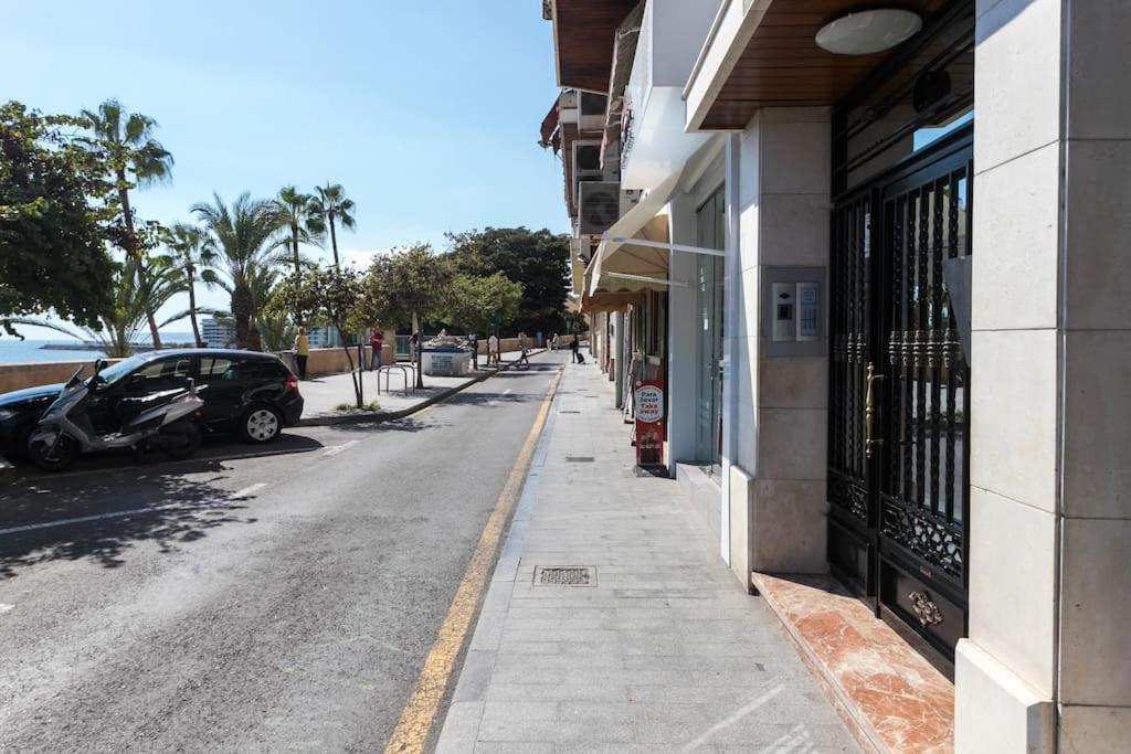 Apartamento Con Vistas Al Mar Primera Linea De Playa Del Postiguet Alicante Eksteriør billede